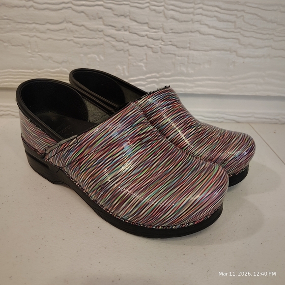 Dansko Shoes - Dansko Clogs Women’s Size 38 Multicolor Stripe Nurse Comfort Work US 7.5-8